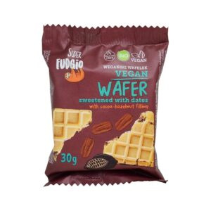 Napolitana cu cacao si alune de padure indulcite cu curmale